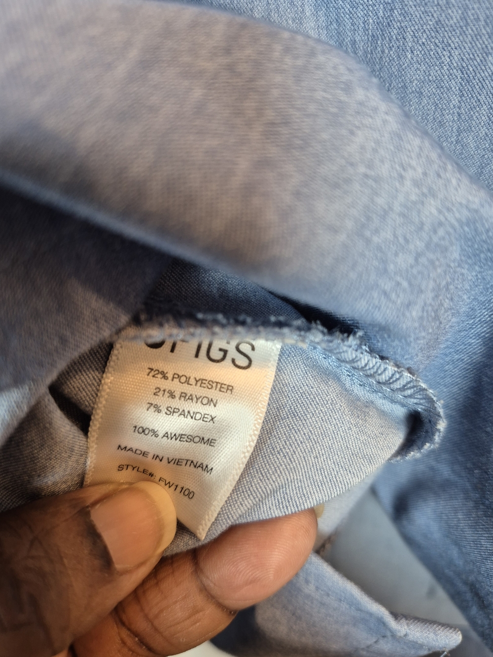 FIGS Heather Denim Scrub Set XS Top/ SMALL Pants Casma V Neck Blue - Picture 10 of 10